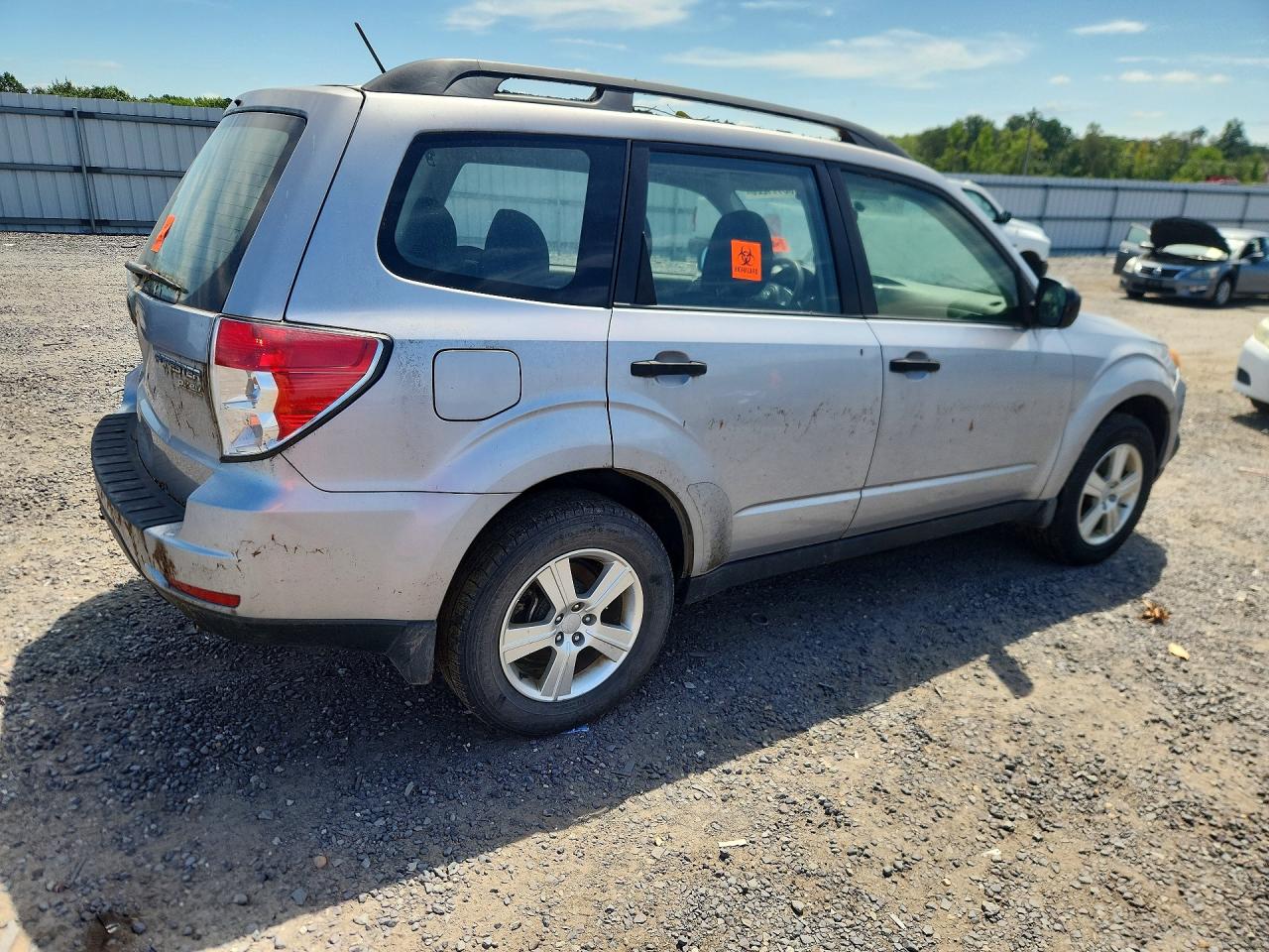 2013 Subaru Forester 2.5x Silver vin: JF2SHABC5DH401339