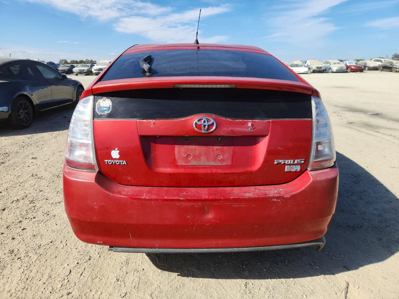 2008 Toyota Prius Base Red vin: JTDKB20U283457338