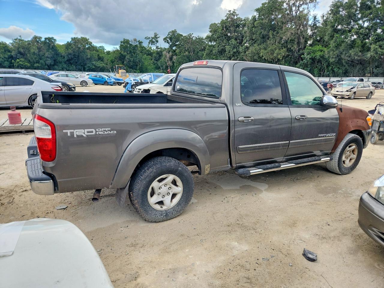 2004 Toyota Tundra Double Cab Sr5 Gray vin: 5TBET34174S440083