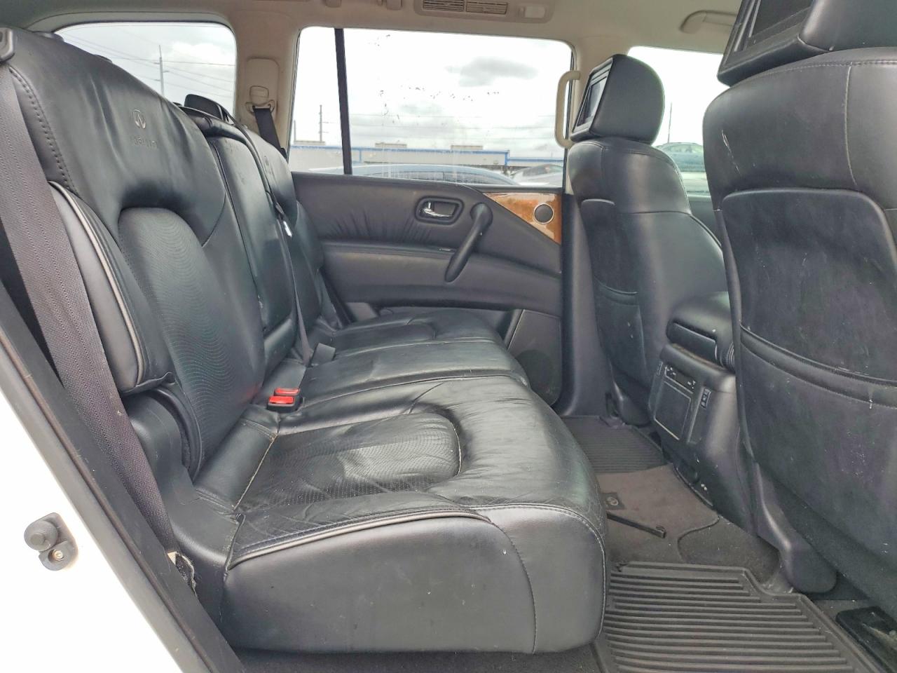 2014 Infiniti Qx80 Base White vin: JN8AZ2ND5E9750549