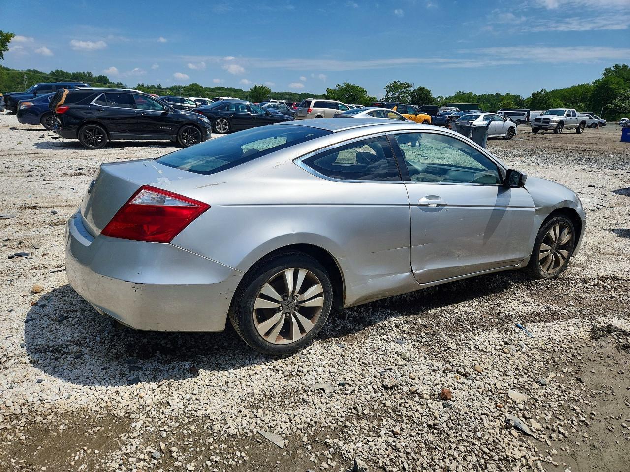 2009 Honda Accord Ex Серебряный vin: 1HGCS12749A022647