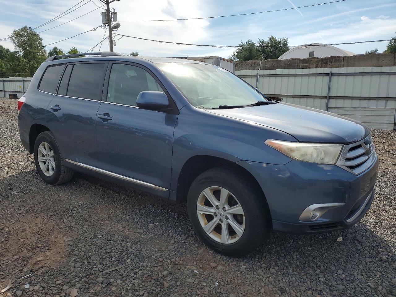 2013 Toyota Highlander Se Blue vin: 5TDBK3EH3DS197915