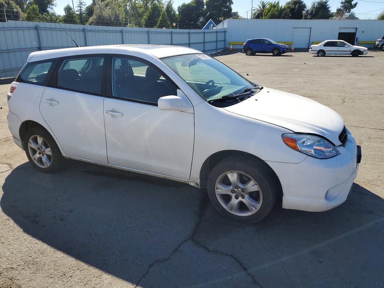 2007 Toyota Corolla Matrix Xr White vin: 2T1KR32E67C684268
