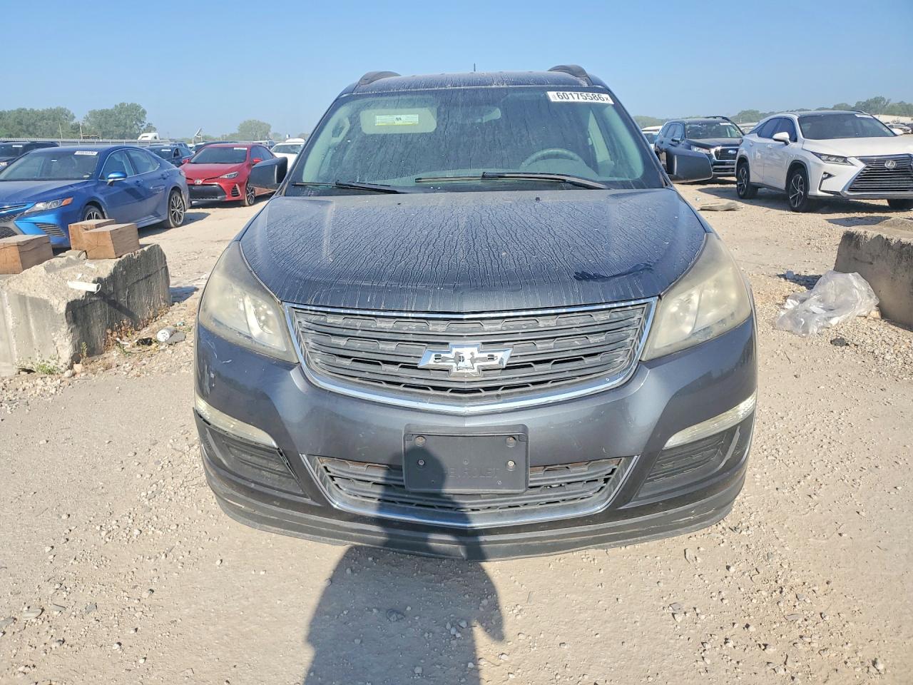 2013 Chevrolet Traverse Ls Gray vin: 1GNKRFED7DJ100911