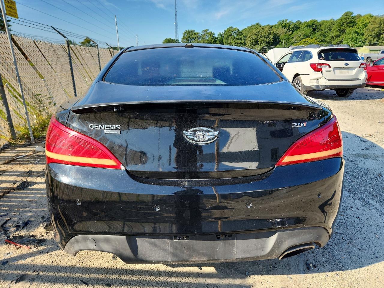 2011 Hyundai Genesis Coupe 2.0t Black vin: KMHHT6KD7BU064637