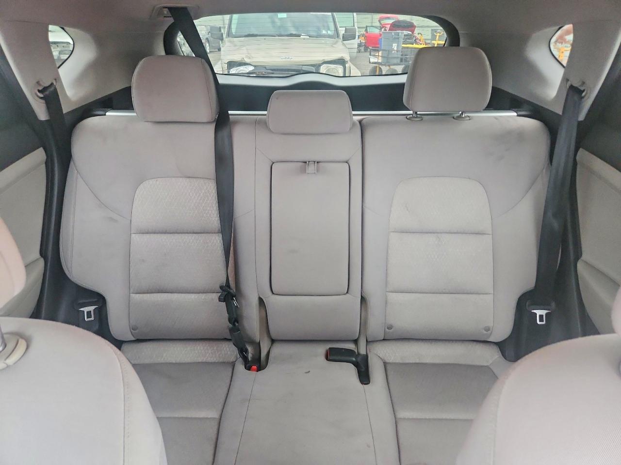 2017 Hyundai Tucson Sport Gray vin: KM8J3CA22HU265032