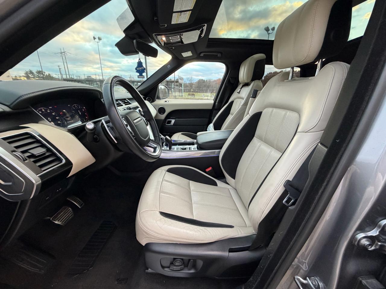 2020 Land Rover Range Rover Sport P525 Hse Gray vin: SALWR2SE3LA728374