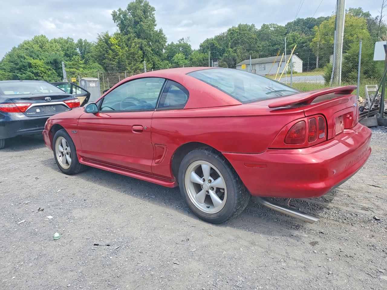 1996 Ford Mustang Gt Красный vin: 1FALP42X4TF182030