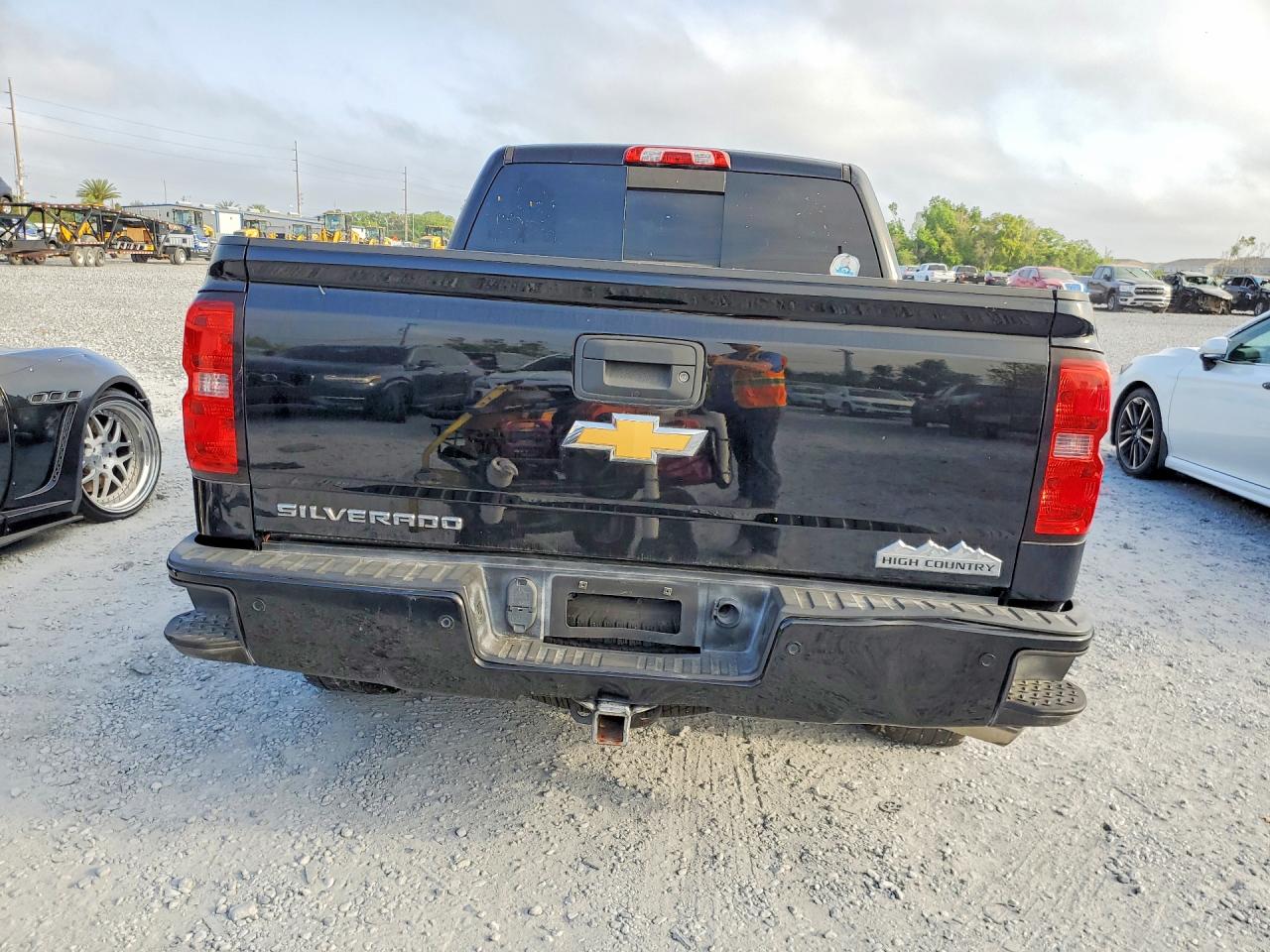 2015 Chevrolet Silverado C1500 High Country Черный vin: 3GCPCTEC5FG303967