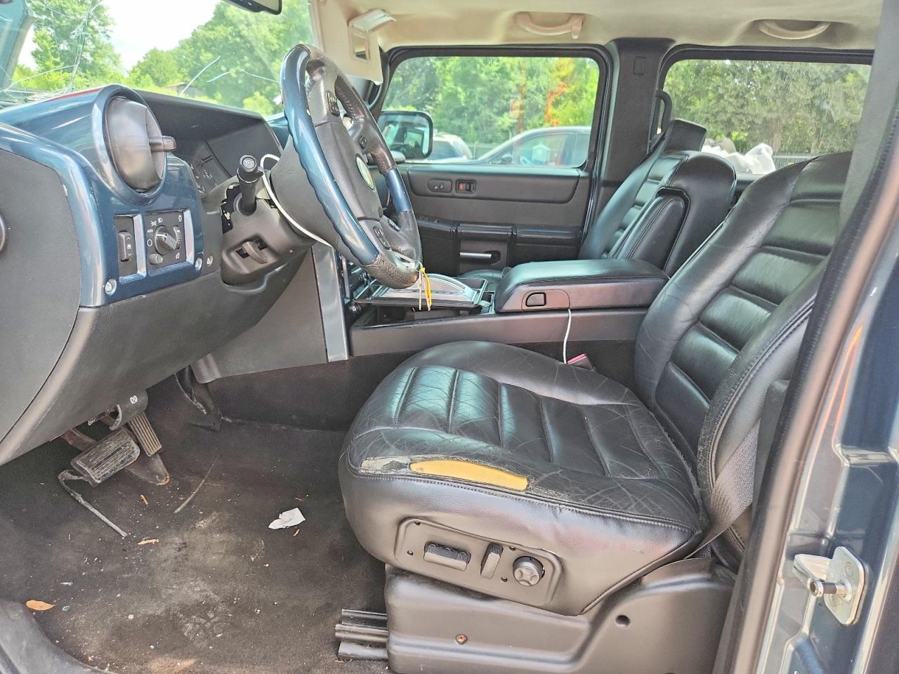 2005 Hummer H2 Sut Black vin: 5GRGN22U95H112542
