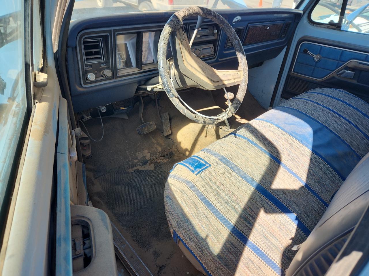 1979 Ford Bronco Blue vin: U15HLEC3342