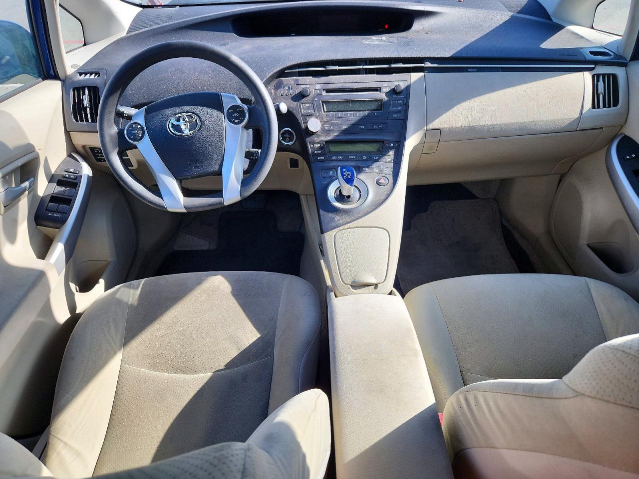 2011 Toyota Prius Two Blue vin: JTDKN3DU3B1384832