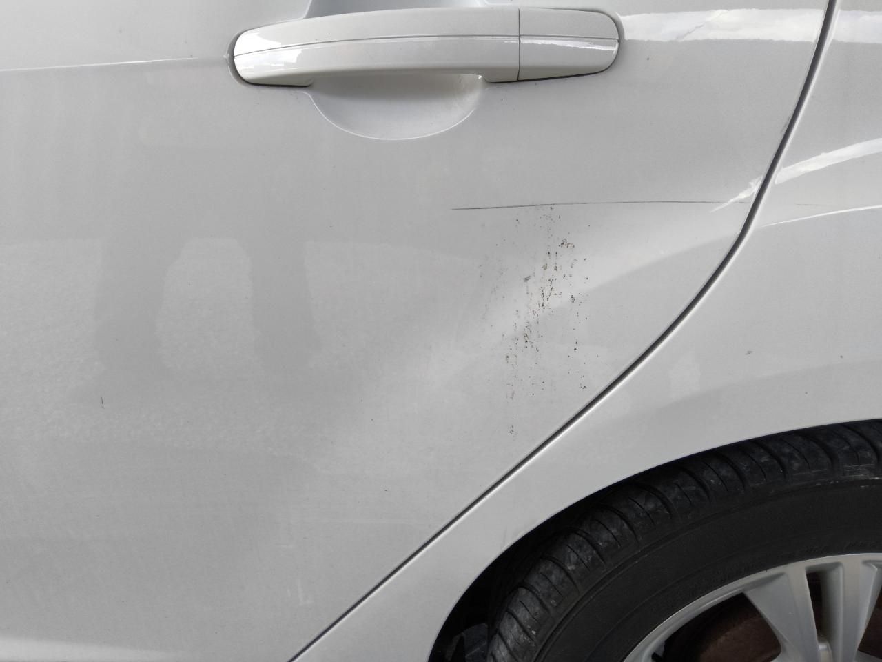 2014 Ford Focus Se White vin: 1FADP3F22EL345890 Damage: Left Rear Door, Light Scratch, 5 To 6 Inches