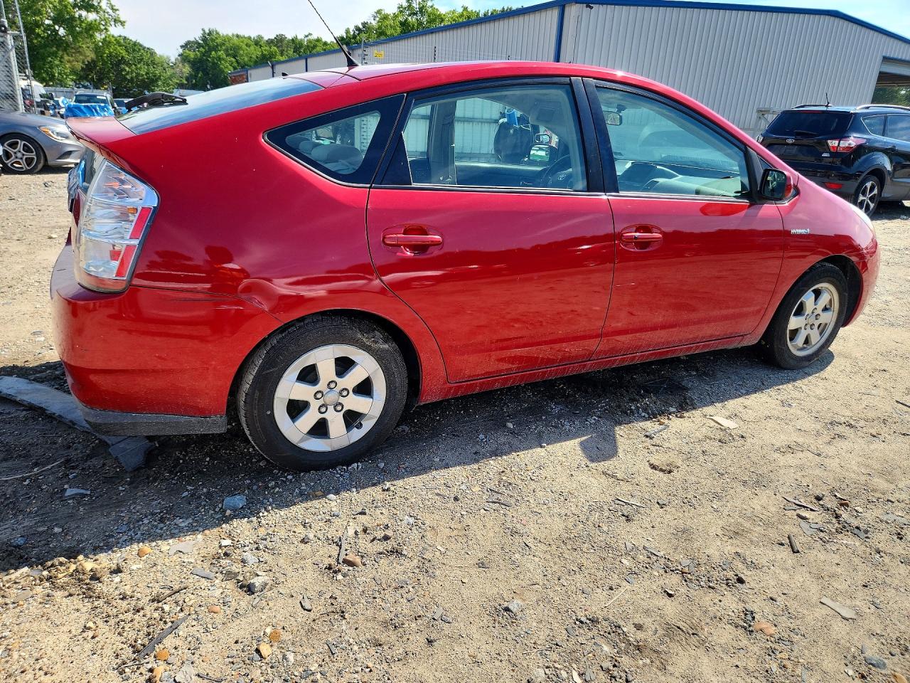 2008 Toyota Prius Red vin: JTDKB20U683348168