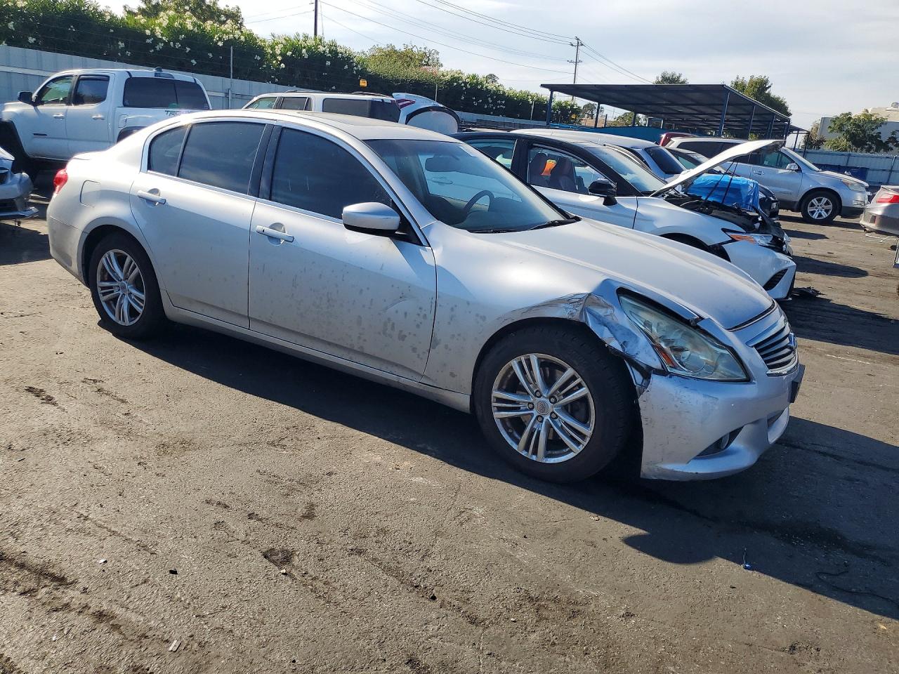 2010 Infiniti G37 Sedan Base Silver vin: JN1CV6AP7AM402074
