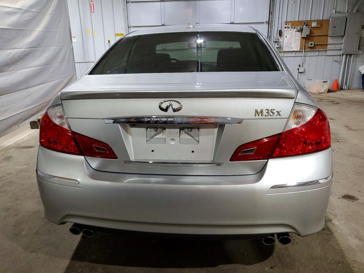 2009 Infiniti M35 X Серебряный vin: JNKCY01FX9M850084