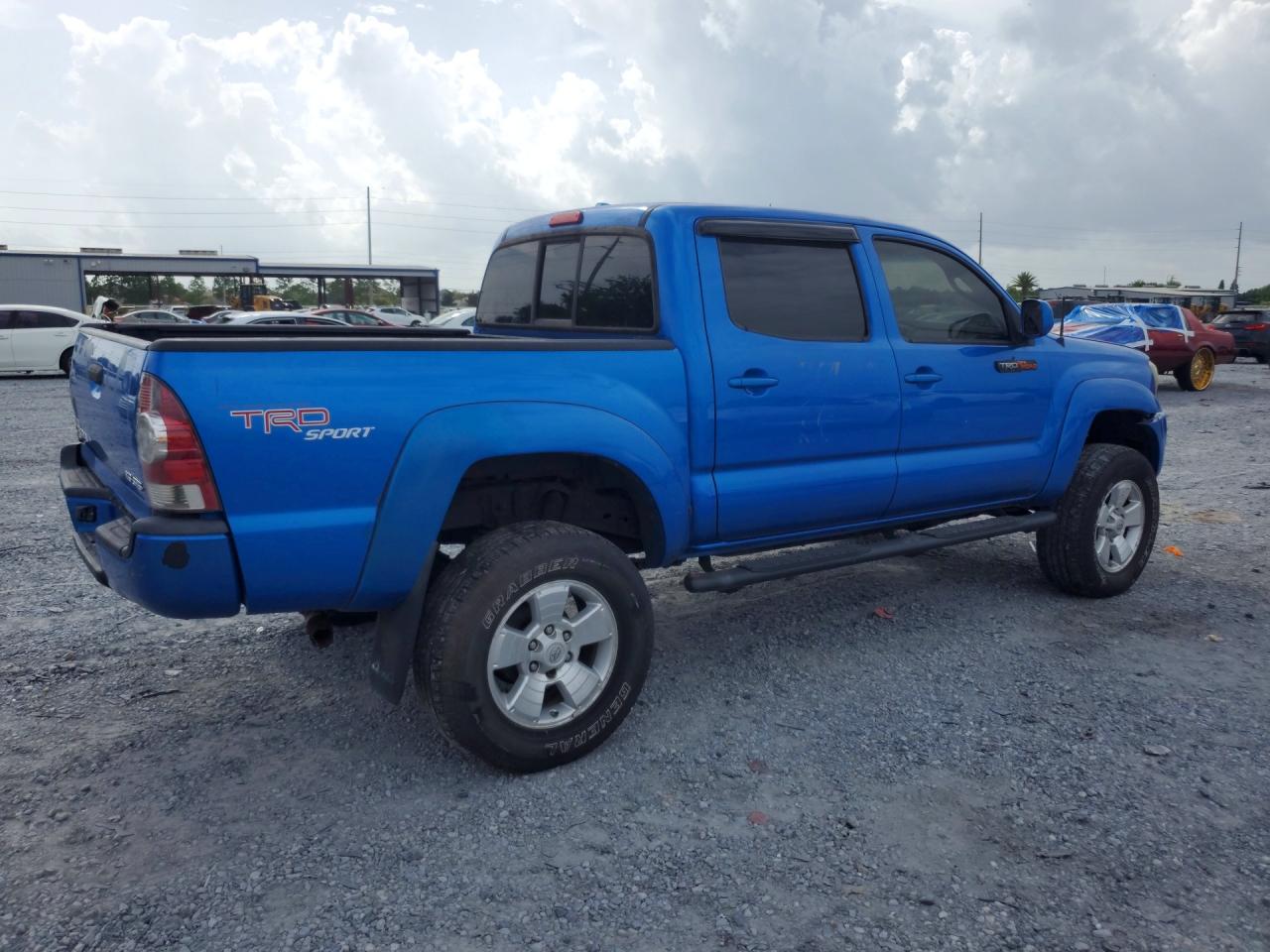 2010 Toyota Tacoma Double Cab Blue vin: 3TMLU4EN2AM053620