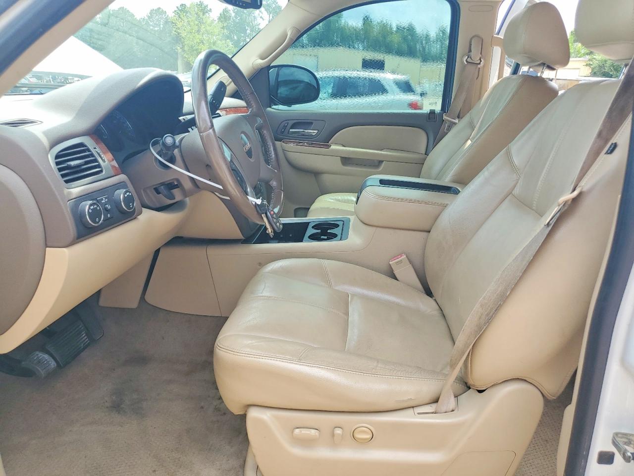 2010 Gmc Yukon Xl K1500 Slt White vin: 1GKUKKE37AR238455