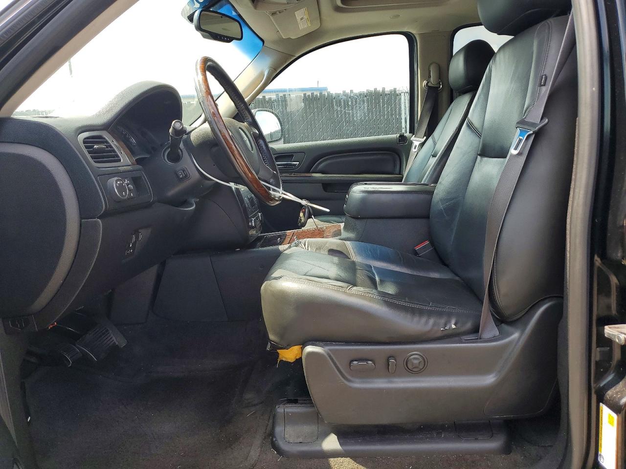 2012 Gmc Yukon Denali Black vin: 1GKS2EEF2CR186612