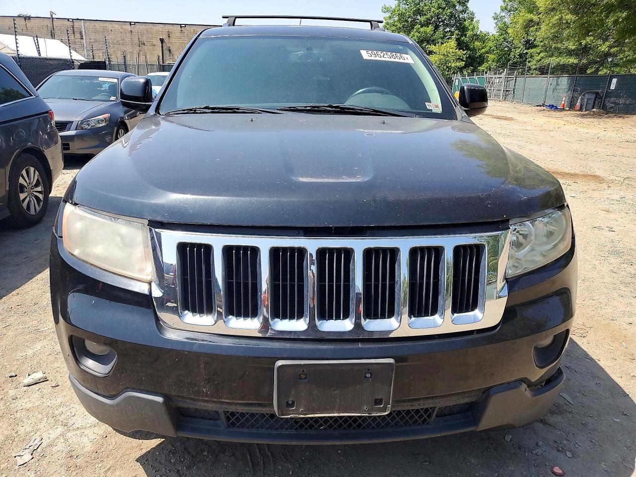 2013 Jeep Grand Cherokee Laredo Black vin: 1C4RJFAG1DC581841