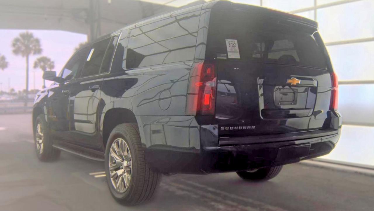 2020 Chevrolet Suburban C1500 Ls Черный vin: 1GNSCGKC3LR193672