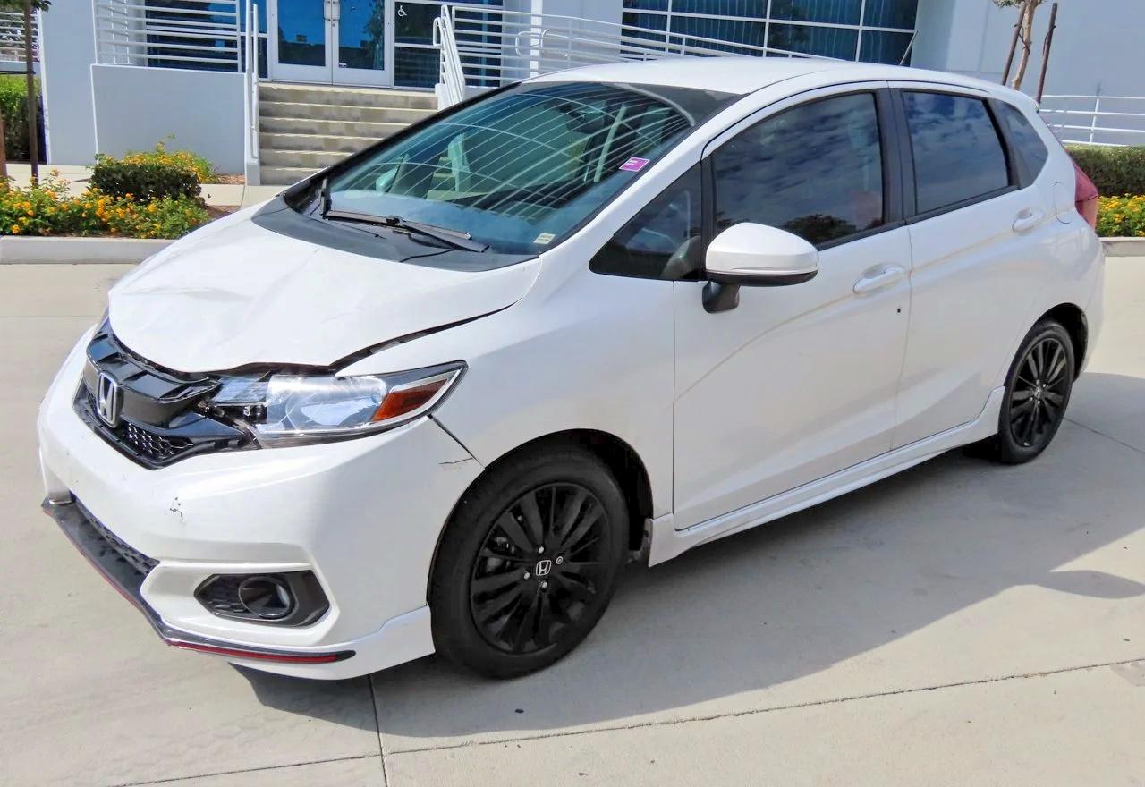 2020 Honda Fit Sport White vin: 3HGGK5H63LM727425