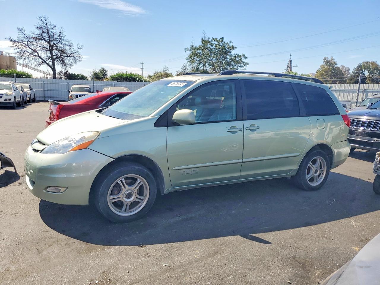 2006 Toyota Sienna Xle 7 Passenger Green vin: 5TDBA22C86S075799