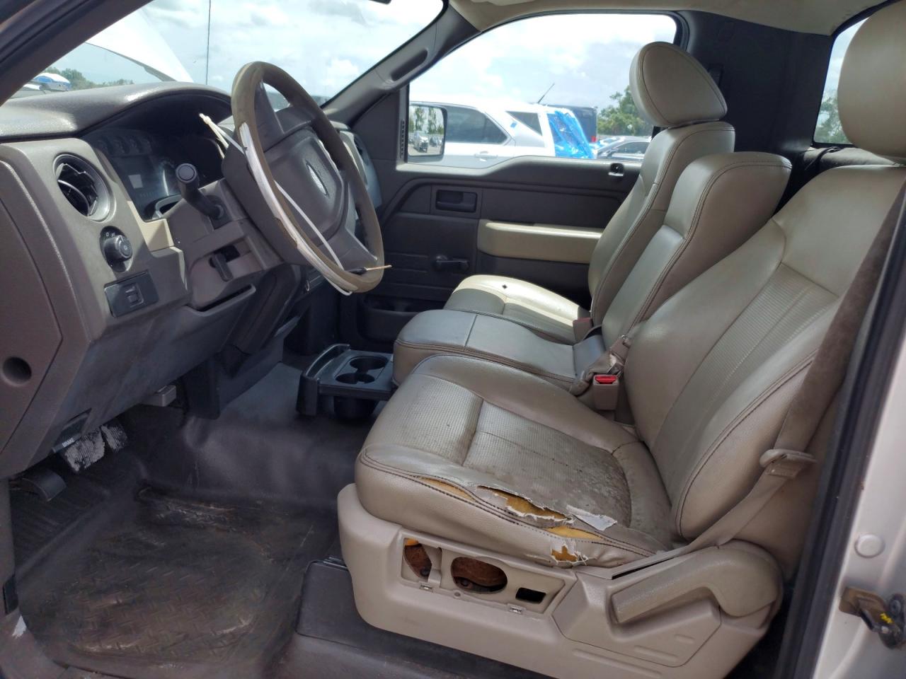 2010 Ford F150 Silver vin: 1FTMF1CW0AKC19116