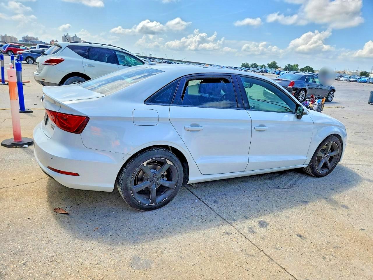 2015 Audi A3 Premium White vin: WAUACGFF9F1128253