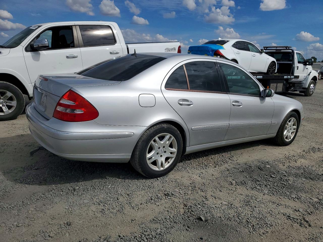 2003 Mercedes-benz E 320 Silver vin: WDBUF65J33A219469