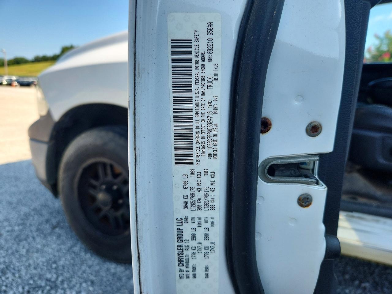 2012 Dodge Ram 1500 St White vin: 1C6RD7FP0CS324719