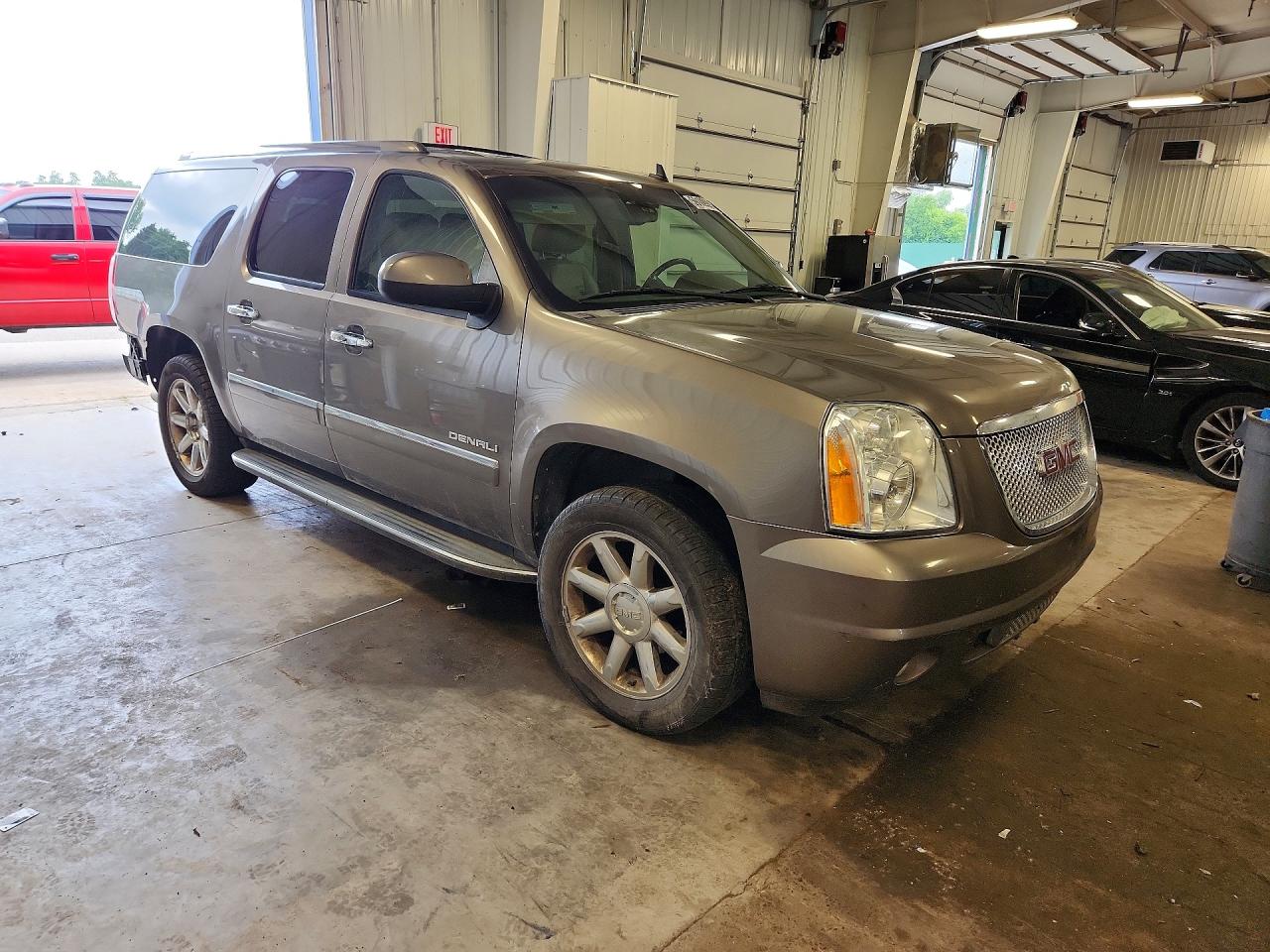 2012 Gmc Yukon Xl Denali Brown vin: 1GKS2MEF7CR166446