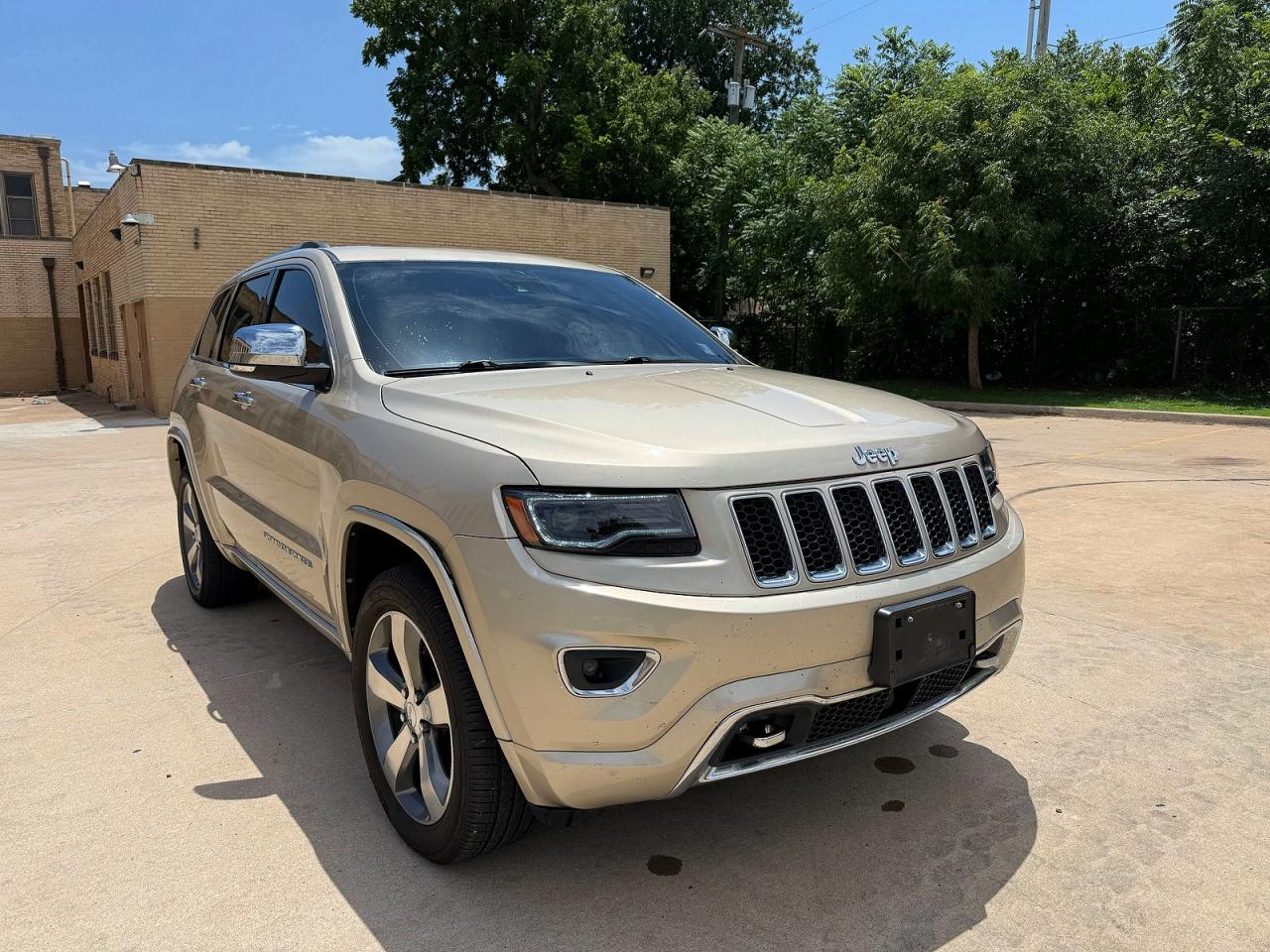 2012 Jeep Grand Cherokee Overland Gold vin: 1C4RJFCG9EC247913