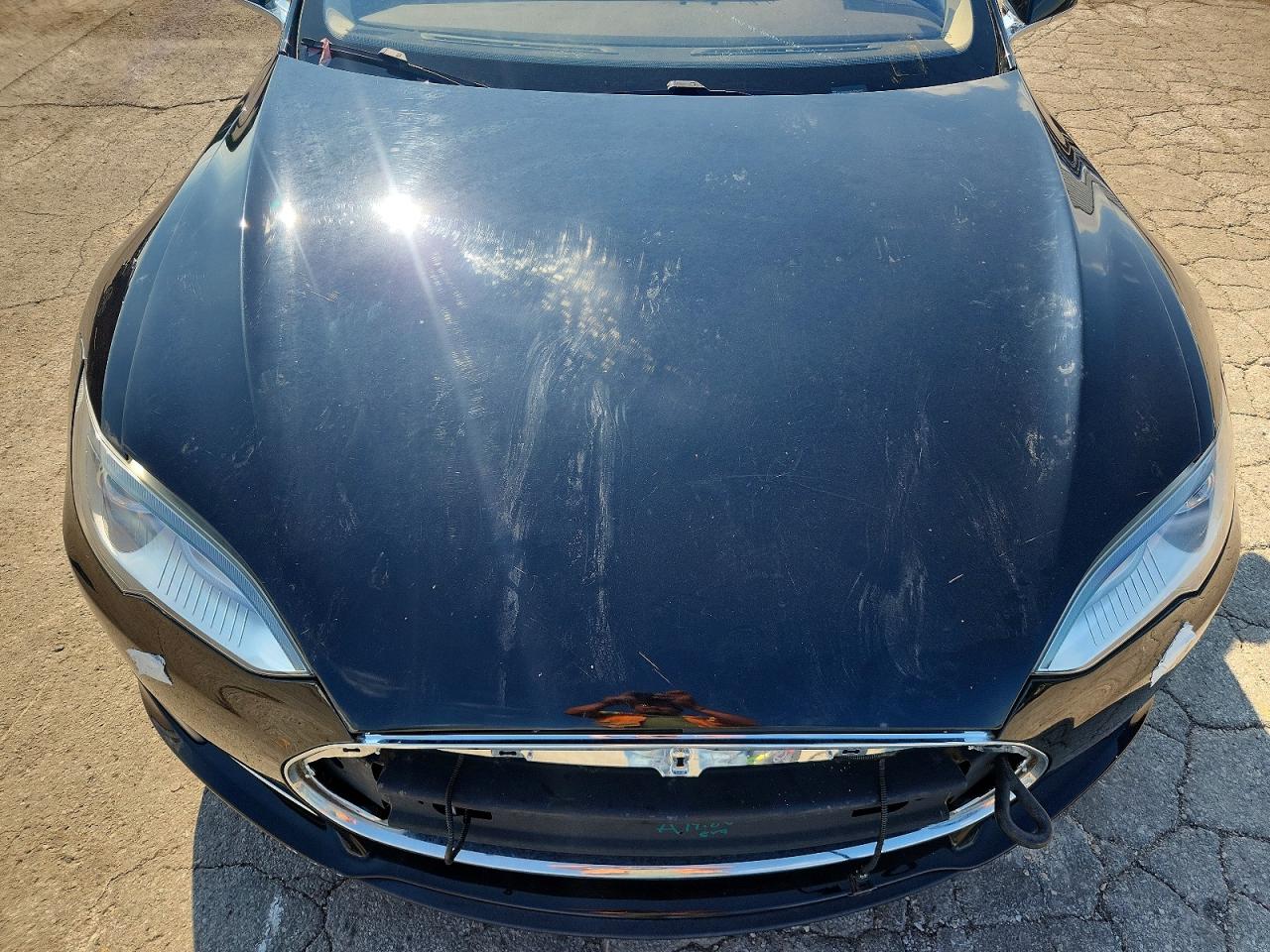 2014 Tesla Model S Black vin: 5YJSA1S19EFP56842