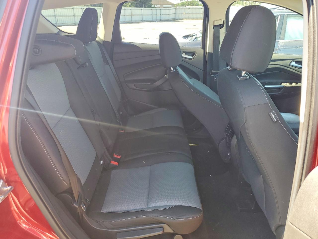 2017 Ford Escape Se Red vin: 1FMCU9GD0HUE45174