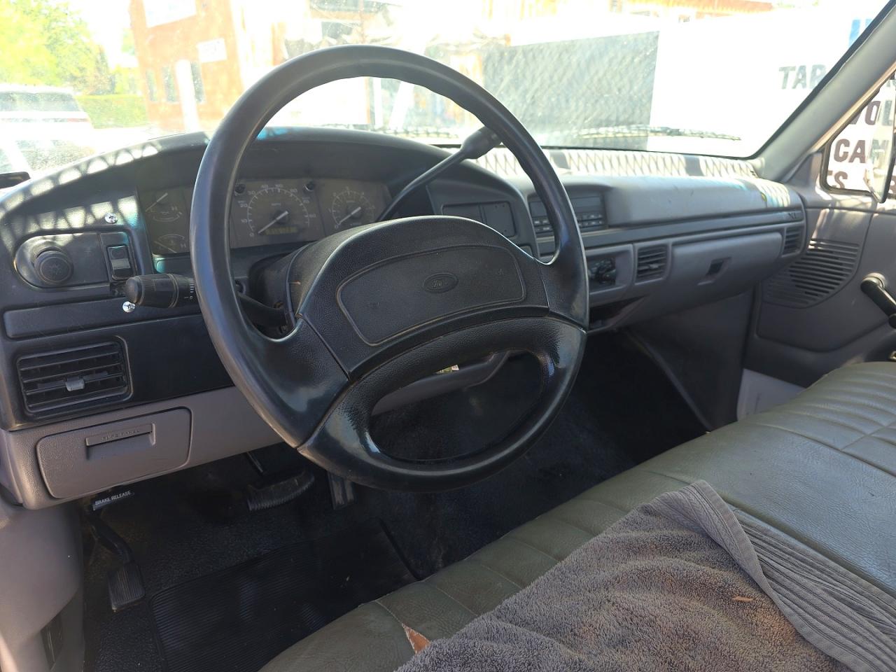 1997 Ford F Super Duty White vin: 1FDLF47G7VEB29283