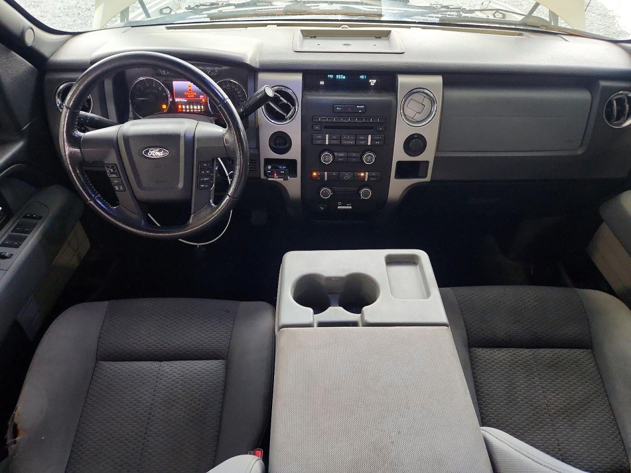 2012 Ford F150 Super Cab White vin: 1FTFX1CF2CFC55732