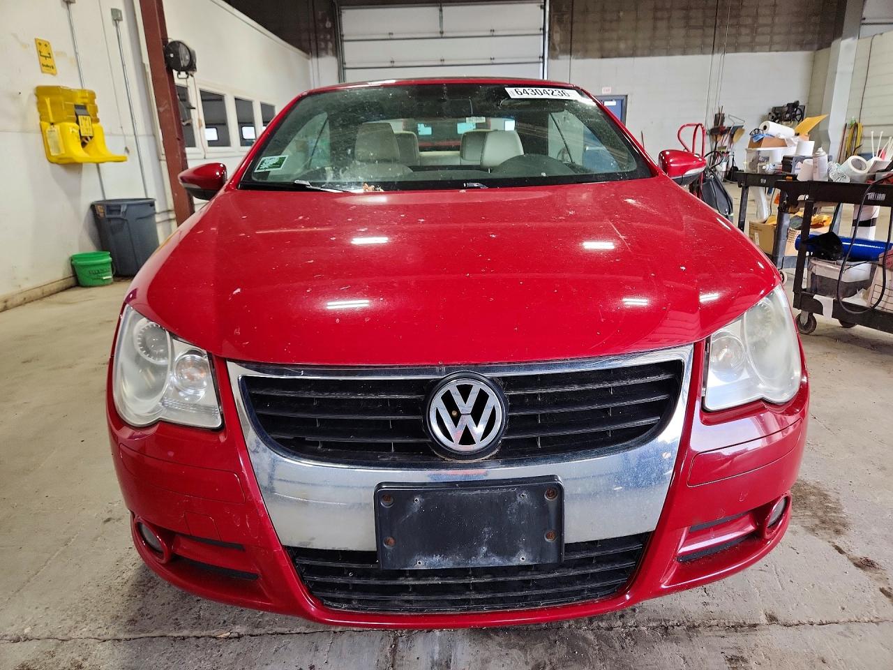 2009 Volkswagen Eos Turbo Red vin: WVWBA71F49V015098