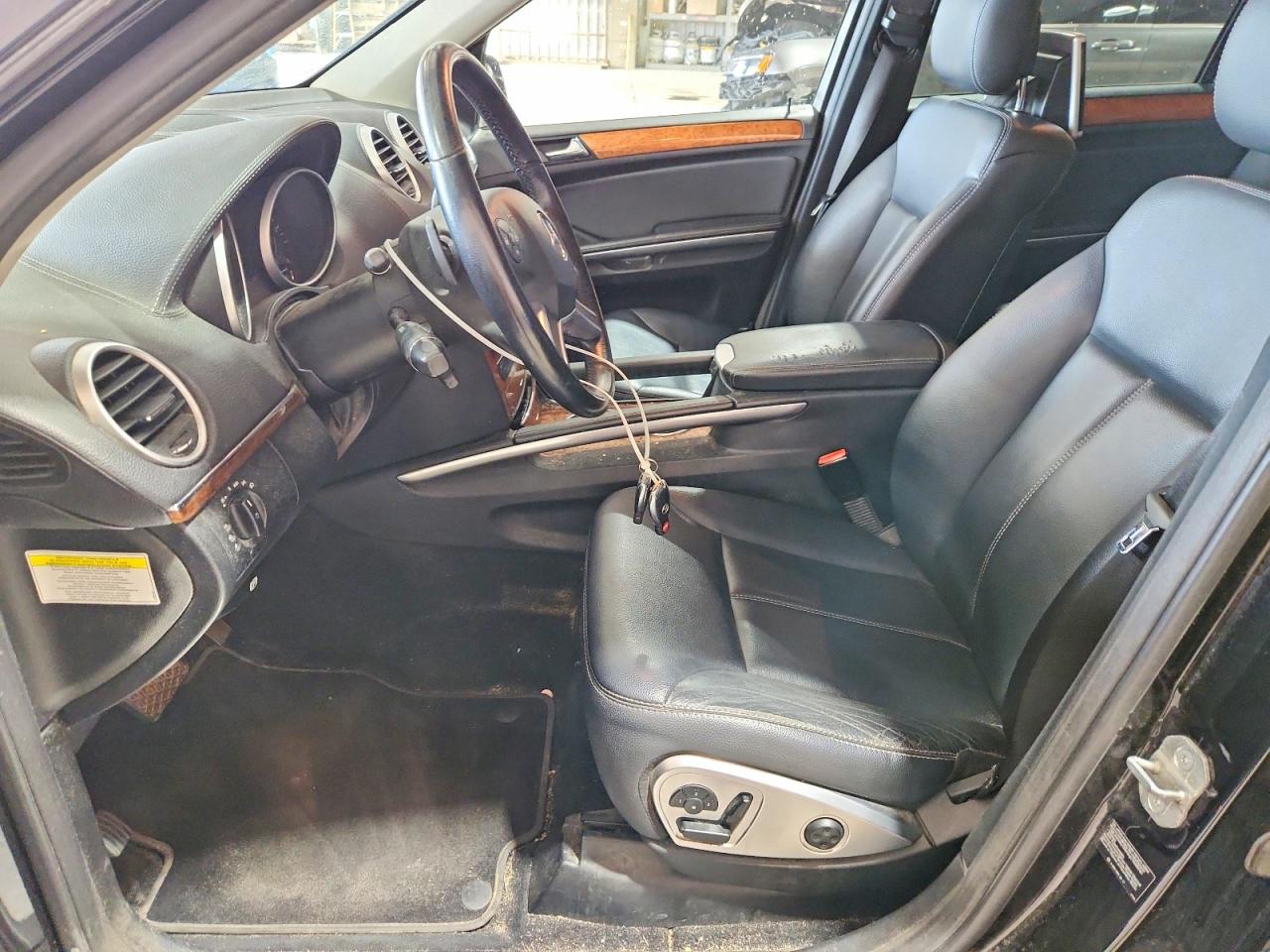 2009 Mercedes-benz Gl Black vin: 4JGBF25E49A518218