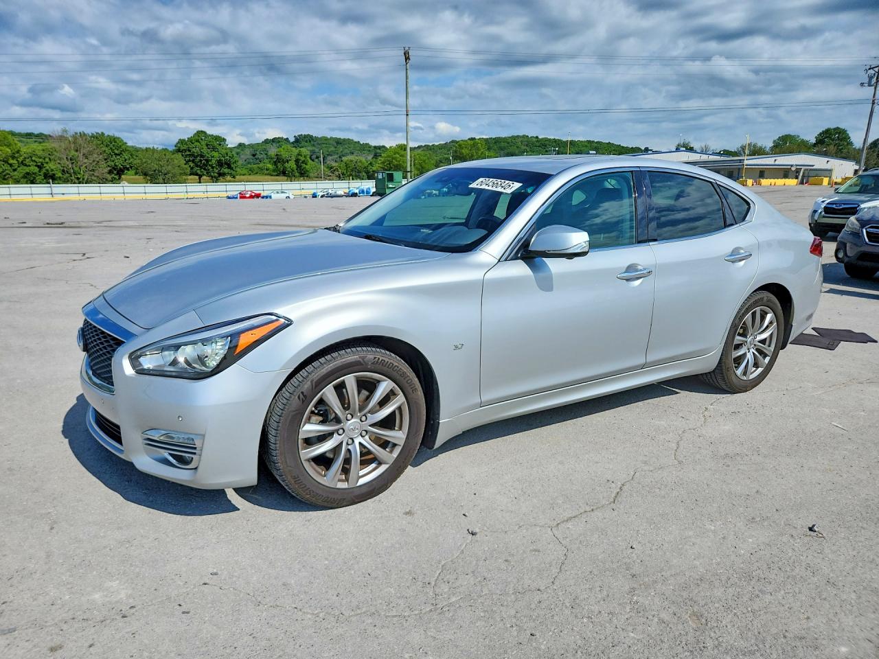 2015 Infiniti Q70 3.7 Silver vin: JN1BY1AP2FM540148