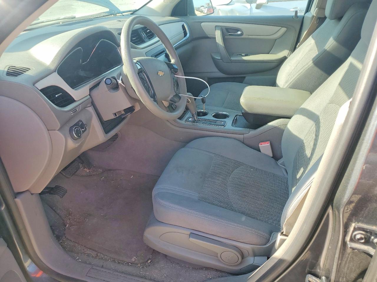 2013 Chevrolet Traverse Ls Gray vin: 1GNKRFED7DJ100911