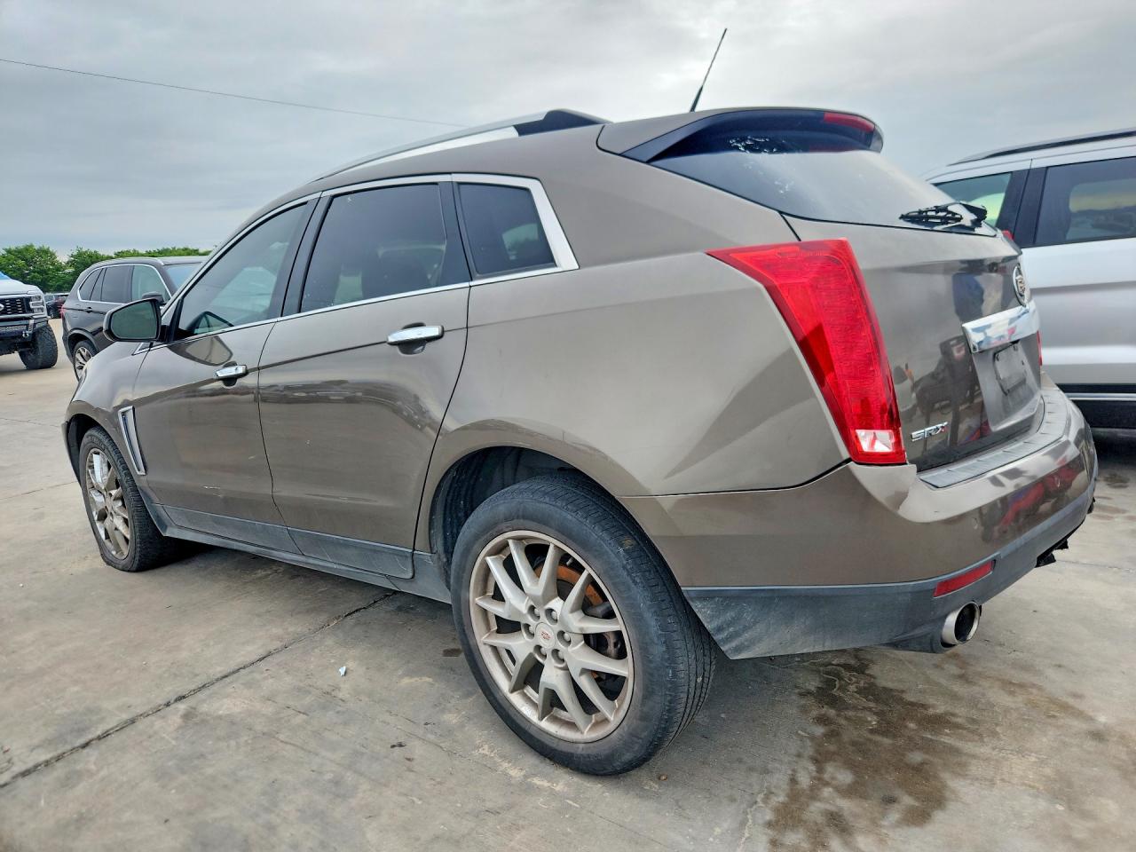2014 Cadillac Srx Performance Collection Brown vin: 3GYFNCE3XES678068