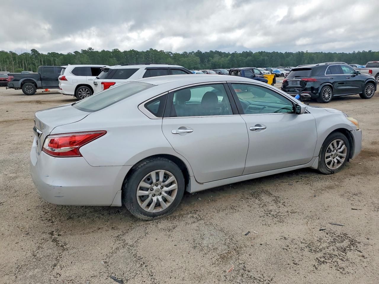 2013 Nissan Altima 2.5 Silver vin: 1N4AL3AP9DN509477