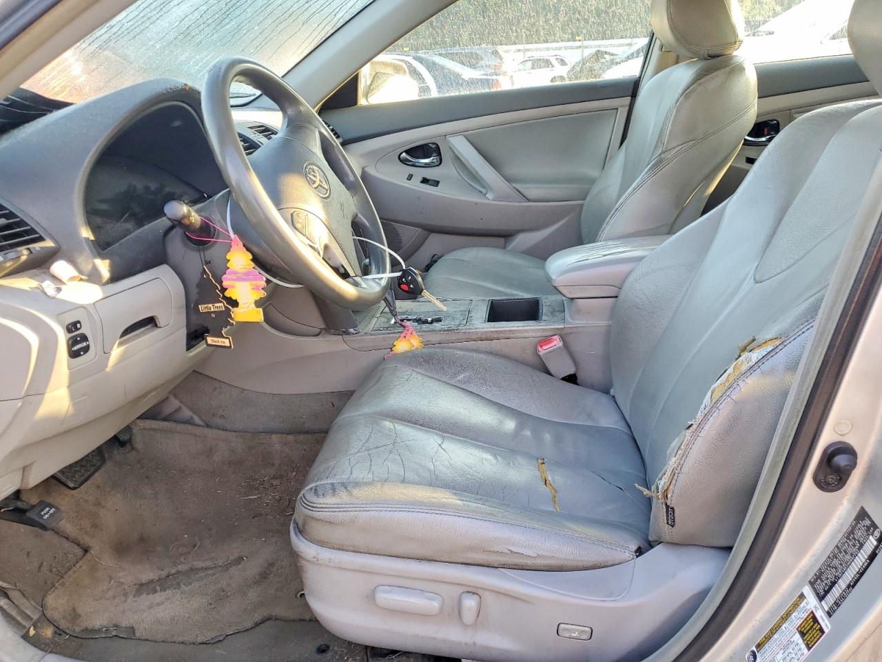 2009 Toyota Camry Le Серебряный vin: 4T1BE46K29U807762
