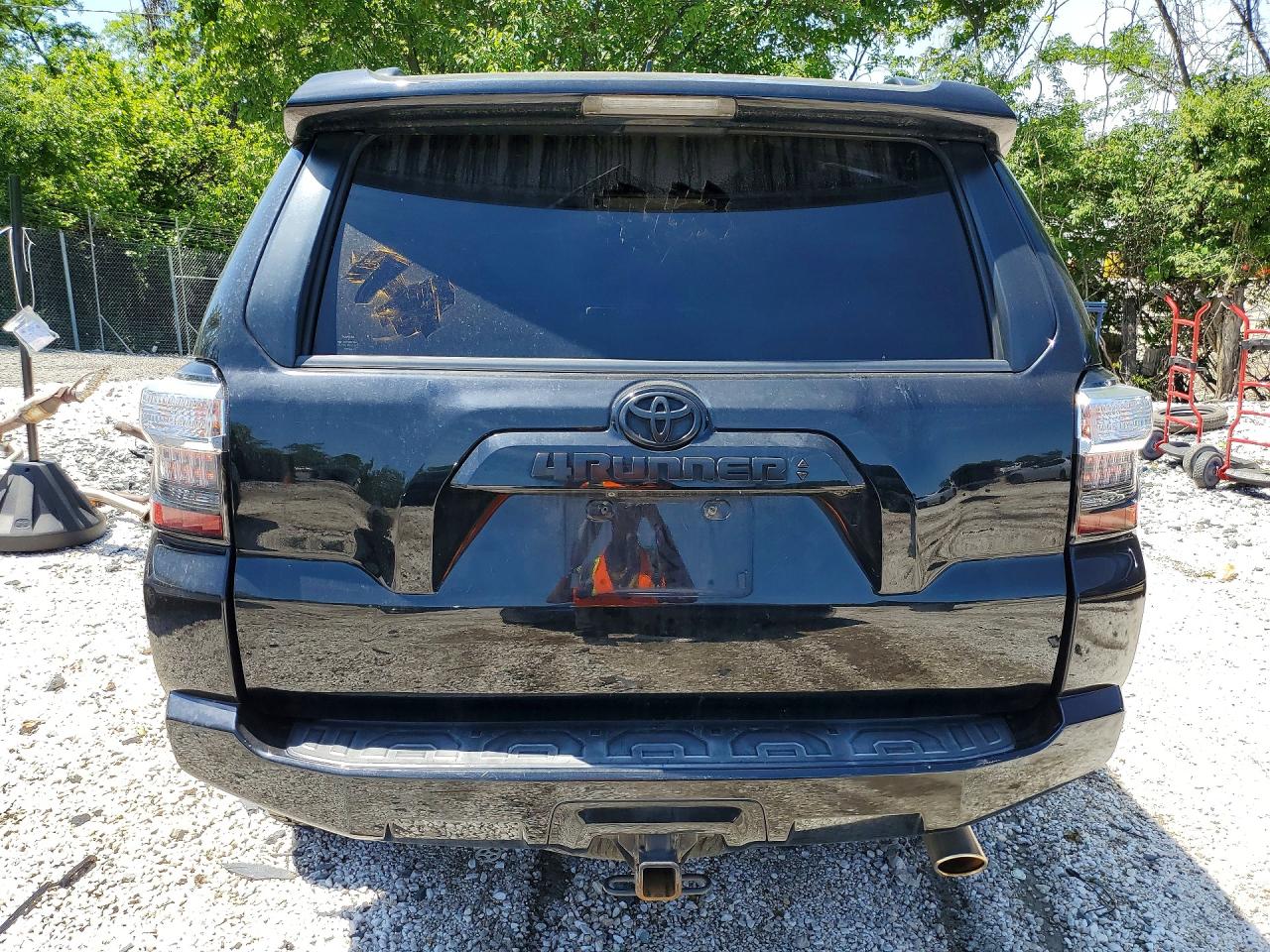 2020 Toyota 4runner Sr5 Premium Black vin: JTEBU5JR1L5737573