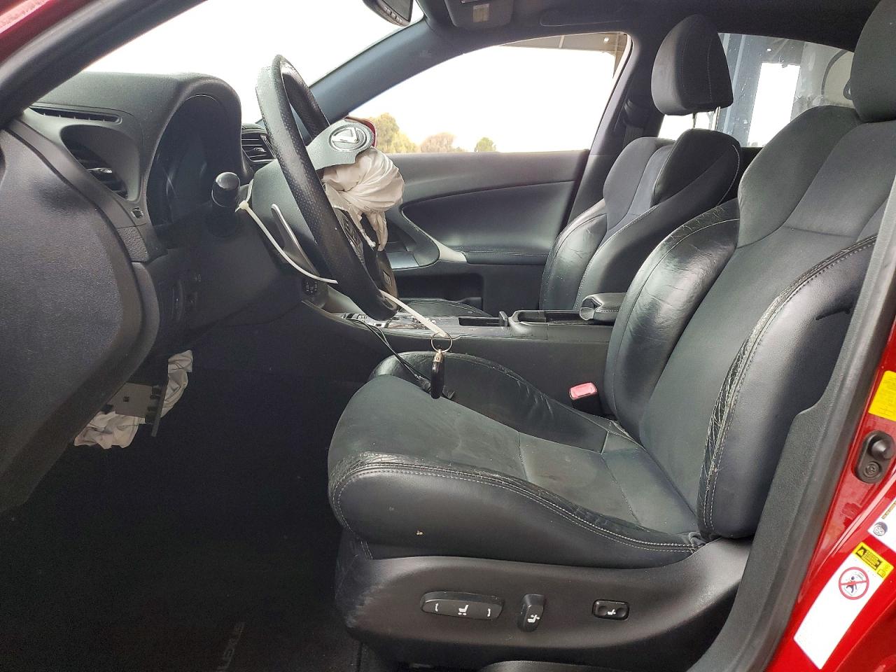 2013 Lexus Is 250 Burgundy vin: JTHBF5C27D5189724