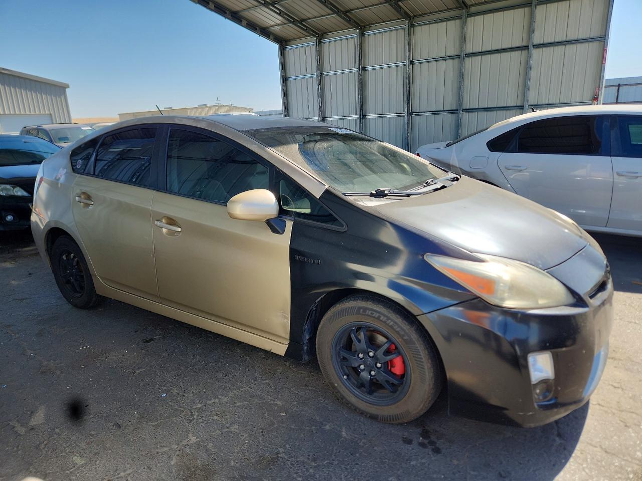 2010 Toyota Prius Iii Gold vin: JTDKN3DUXA0215167