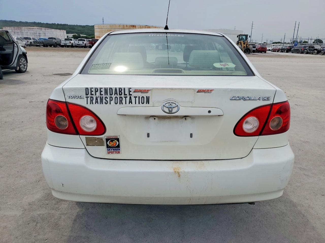 2007 Toyota Corolla Ce White vin: JTDBR32E570122629