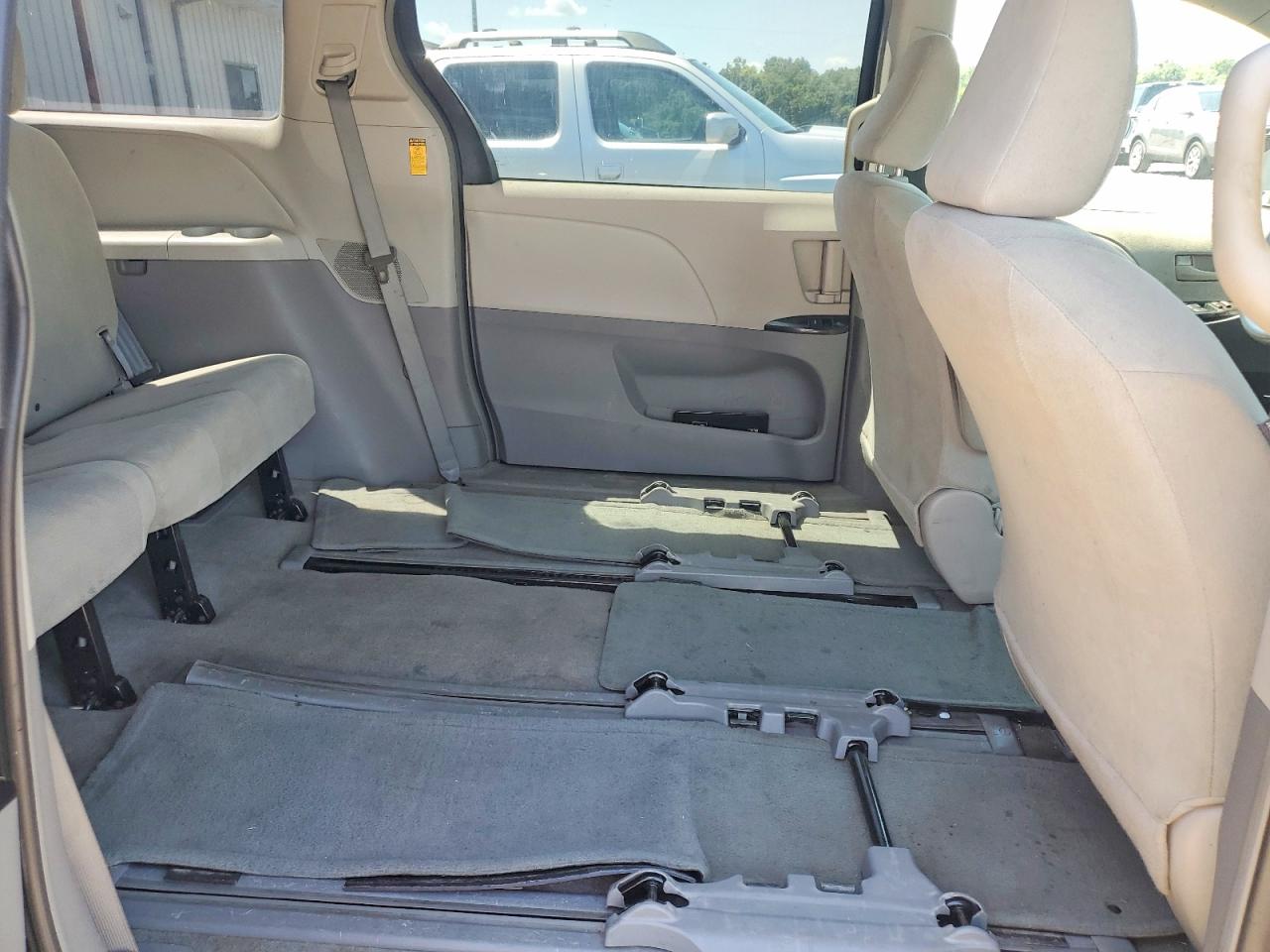 2012 Toyota Sienna Base 7-passenger Black vin: 5TDZK3DC4CS278117