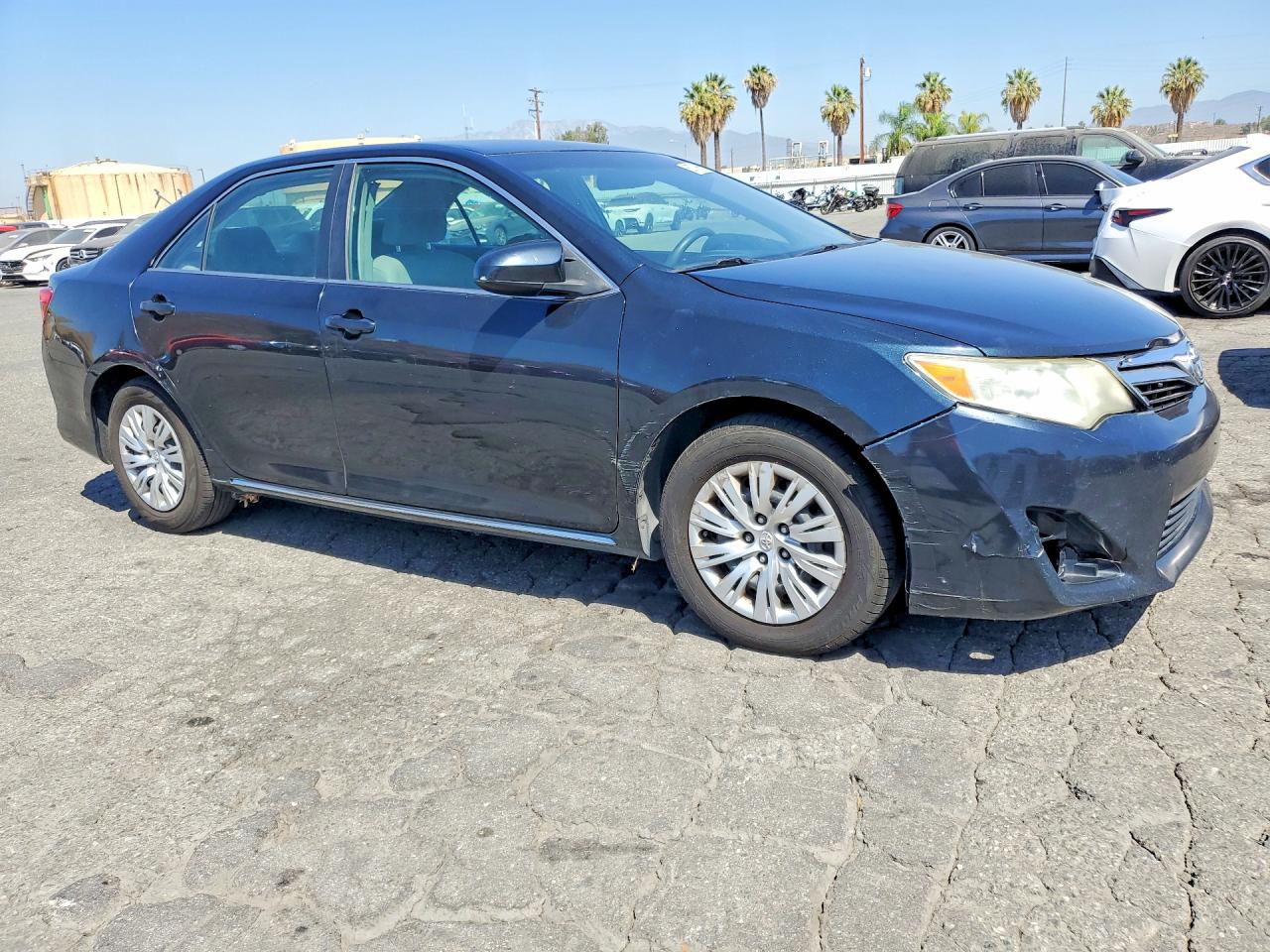 2013 Toyota Camry Le Black vin: 4T1BF1FK1DU651931